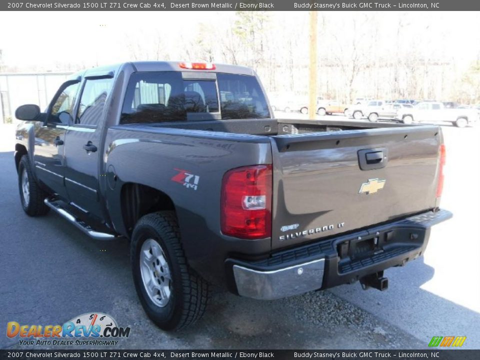 2007 Chevrolet Silverado 1500 LT Z71 Crew Cab 4x4 Desert Brown Metallic / Ebony Black Photo #3