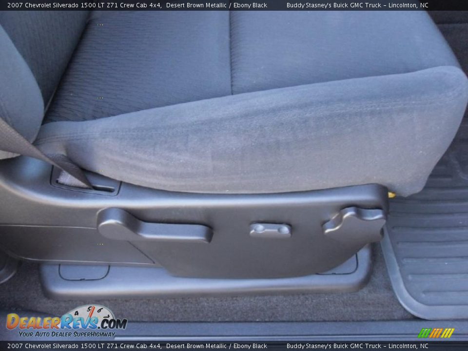 2007 Chevrolet Silverado 1500 LT Z71 Crew Cab 4x4 Desert Brown Metallic / Ebony Black Photo #21