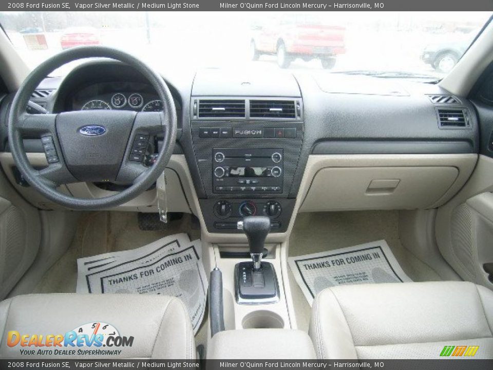 2008 Ford Fusion SE Vapor Silver Metallic / Medium Light Stone Photo #19