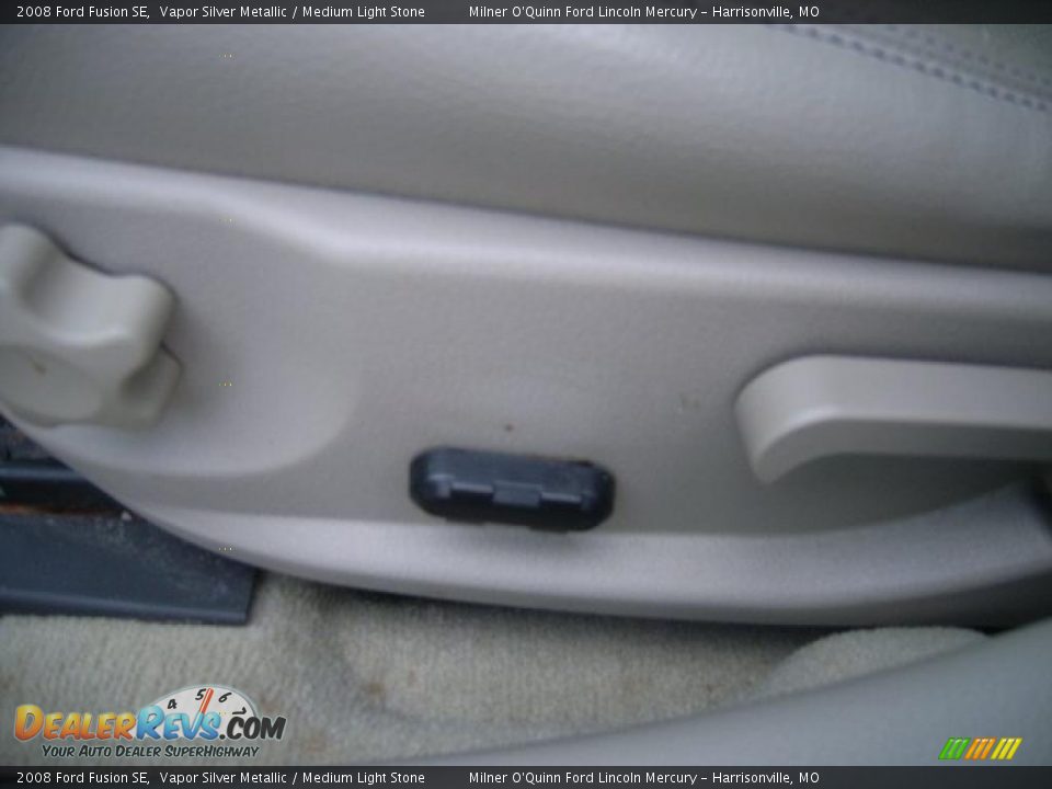 2008 Ford Fusion SE Vapor Silver Metallic / Medium Light Stone Photo #23
