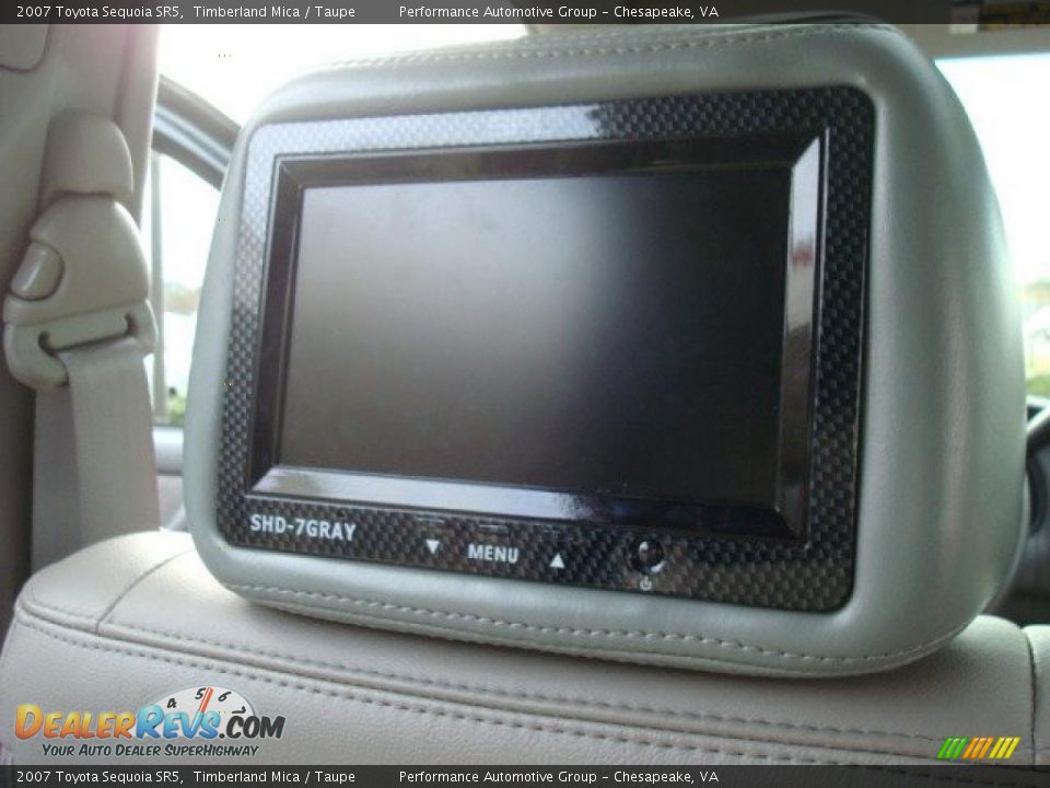 2007 Toyota Sequoia SR5 Timberland Mica / Taupe Photo #17