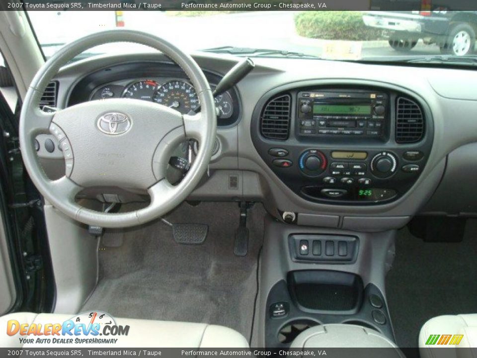 2007 Toyota Sequoia SR5 Timberland Mica / Taupe Photo #19