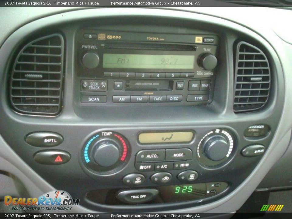 2007 Toyota Sequoia SR5 Timberland Mica / Taupe Photo #22