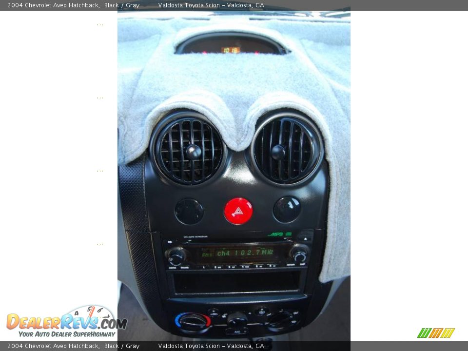 2004 Chevrolet Aveo Hatchback Black / Gray Photo #9