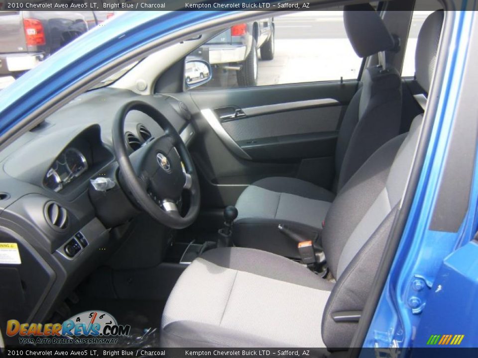 2010 Chevrolet Aveo Aveo5 LT Bright Blue / Charcoal Photo #10