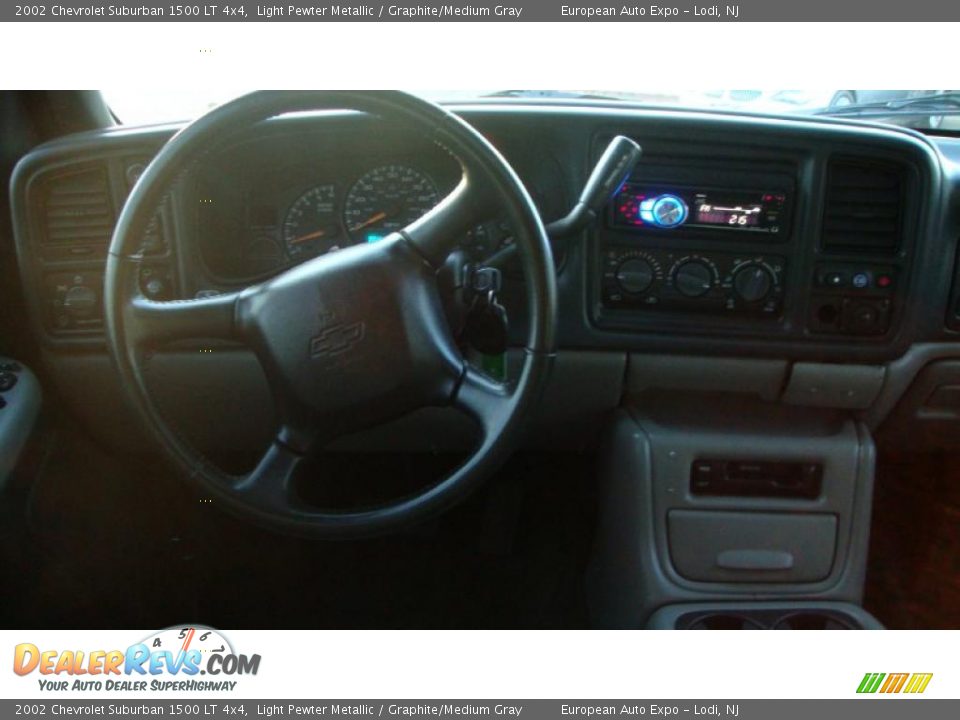 2002 Chevrolet Suburban 1500 LT 4x4 Light Pewter Metallic / Graphite/Medium Gray Photo #13