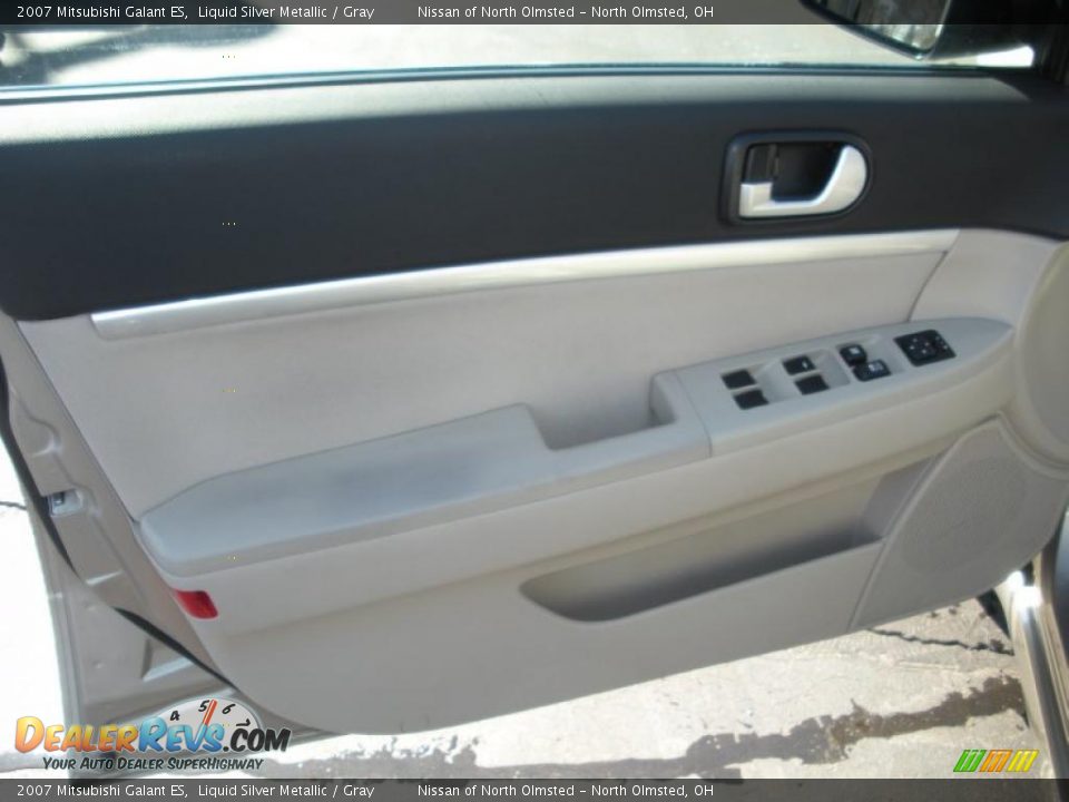 2007 Mitsubishi Galant ES Liquid Silver Metallic / Gray Photo #10