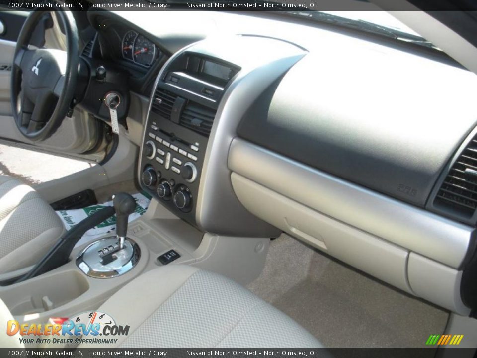 2007 Mitsubishi Galant ES Liquid Silver Metallic / Gray Photo #14