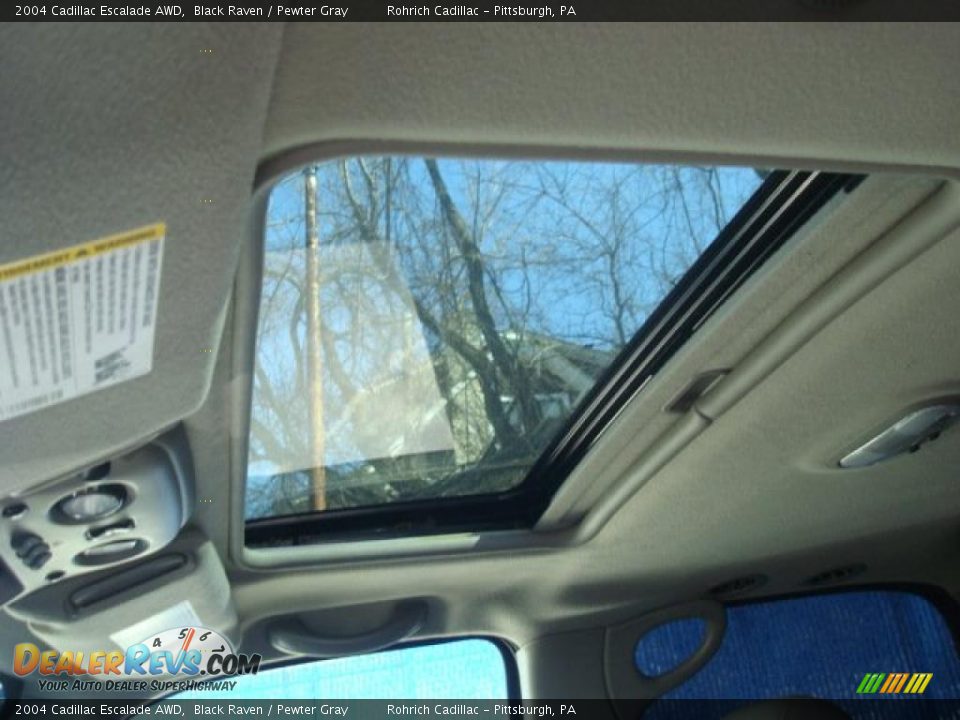 2004 Cadillac Escalade AWD Black Raven / Pewter Gray Photo #17