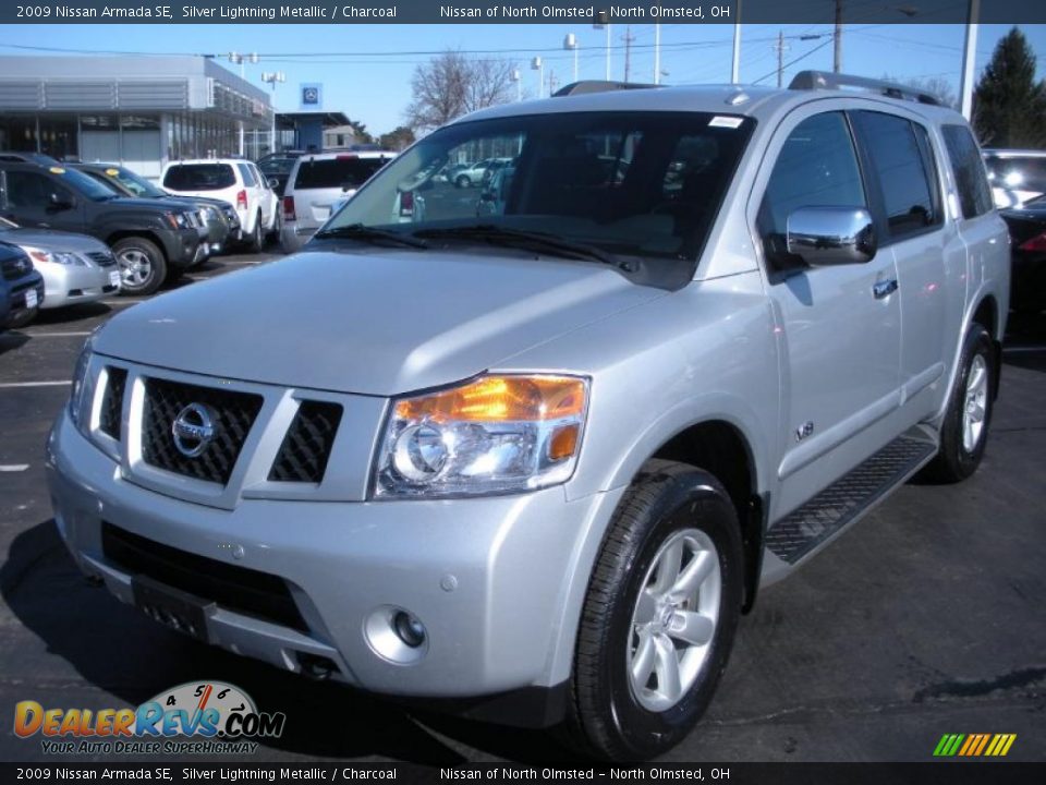 2009 Nissan Armada SE Silver Lightning Metallic / Charcoal Photo #1