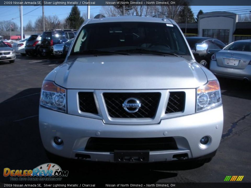 2009 Nissan Armada SE Silver Lightning Metallic / Charcoal Photo #2