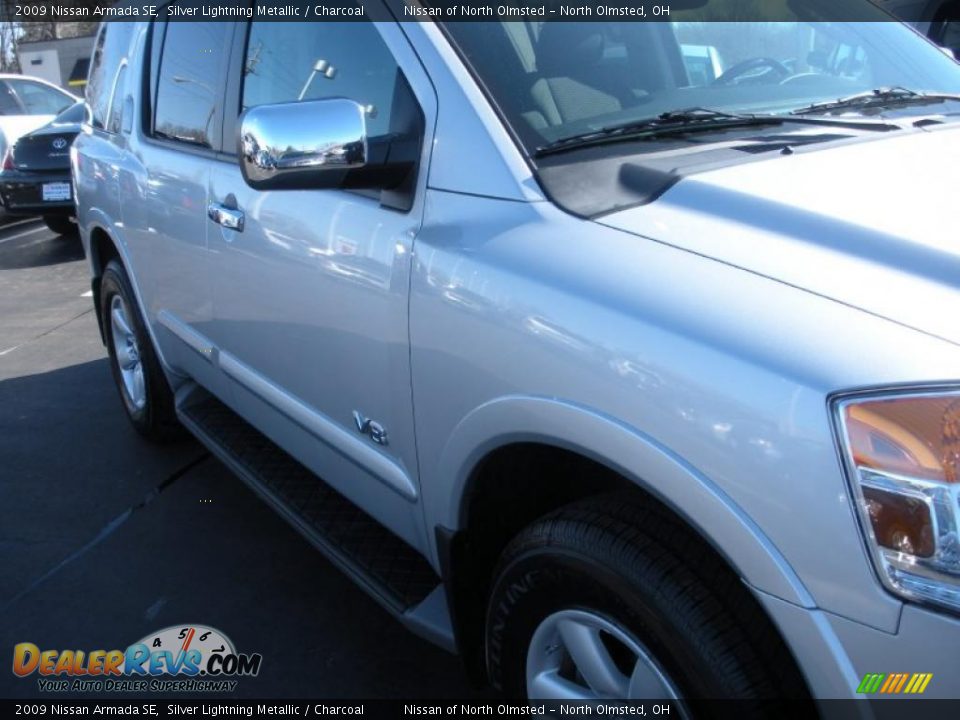 2009 Nissan Armada SE Silver Lightning Metallic / Charcoal Photo #4