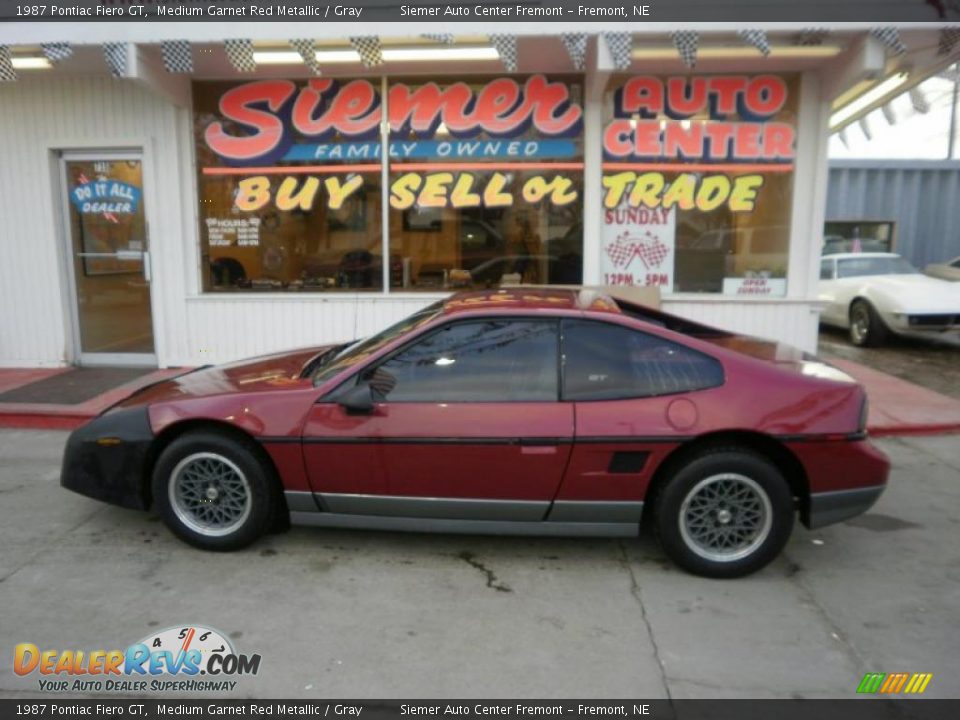 1987 Pontiac Fiero GT Medium Garnet Red Metallic / Gray Photo #1