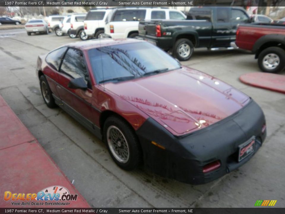 1987 Pontiac Fiero GT Medium Garnet Red Metallic / Gray Photo #4