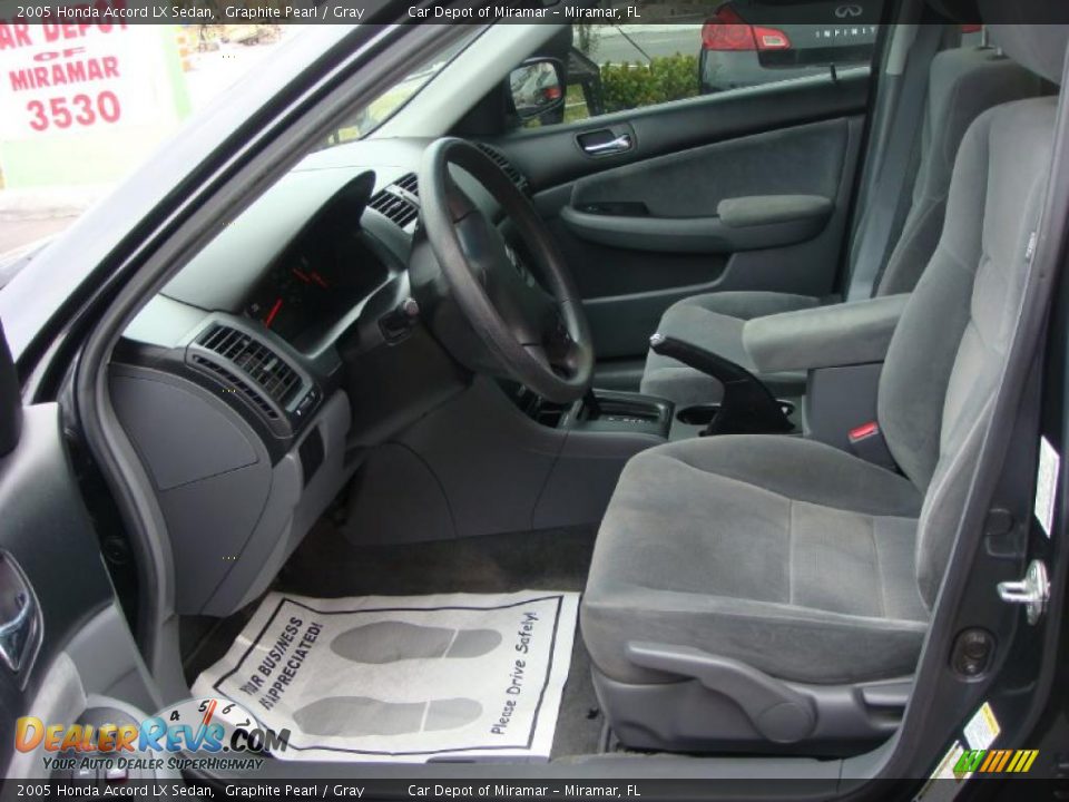 2005 Honda Accord LX Sedan Graphite Pearl / Gray Photo #10