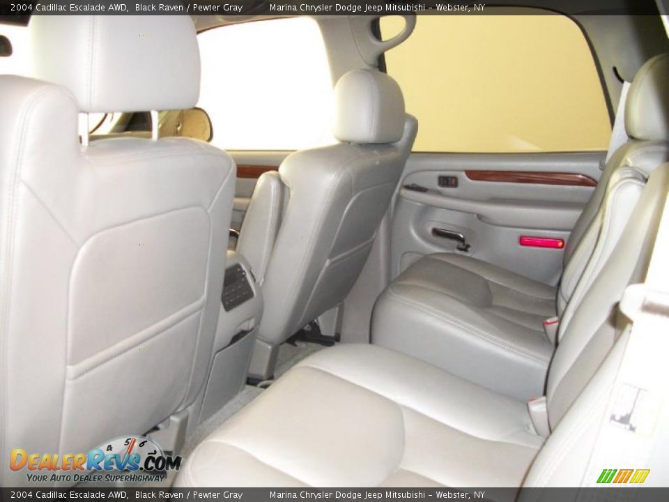 2004 Cadillac Escalade AWD Black Raven / Pewter Gray Photo #10