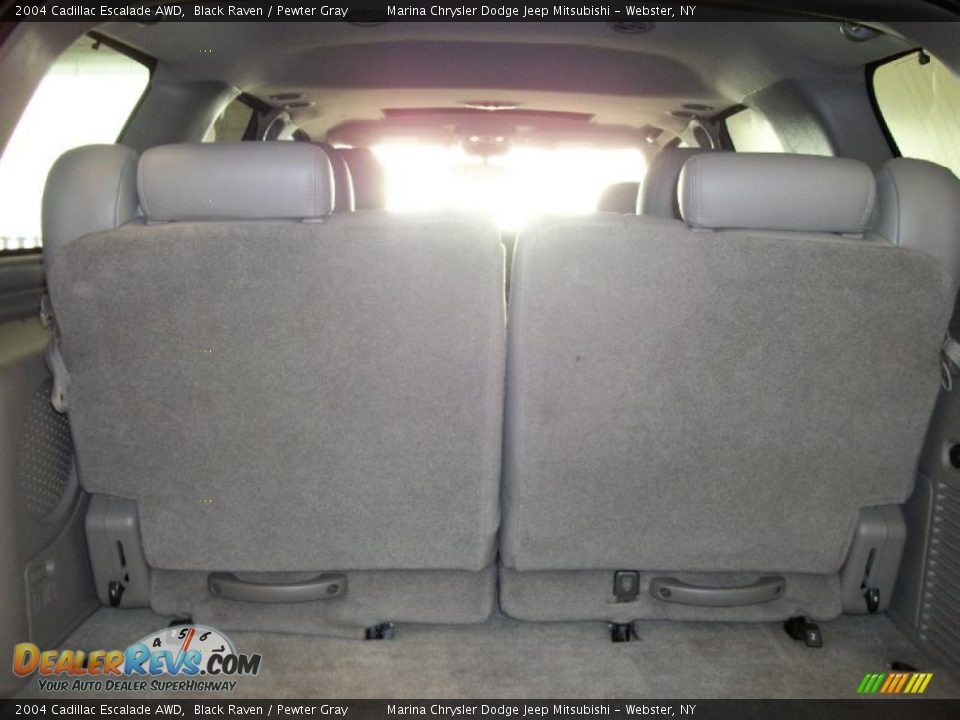 2004 Cadillac Escalade AWD Black Raven / Pewter Gray Photo #12