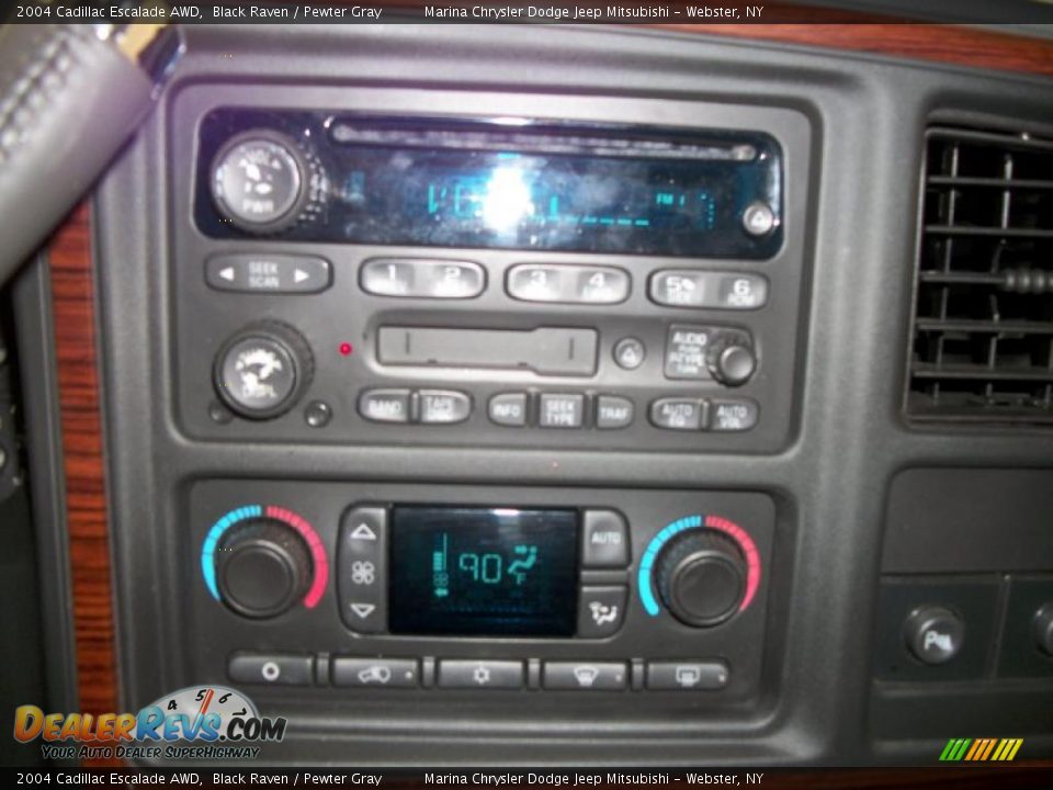 2004 Cadillac Escalade AWD Black Raven / Pewter Gray Photo #20