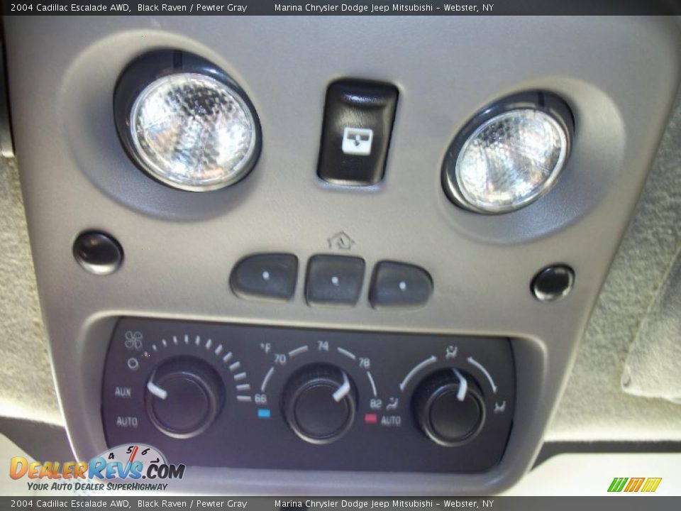 2004 Cadillac Escalade AWD Black Raven / Pewter Gray Photo #23