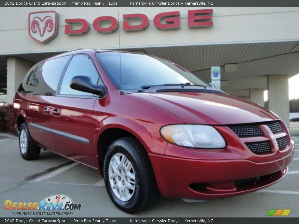 2002 Dodge Grand Caravan Sport Inferno Red Pearl / Taupe Photo #1