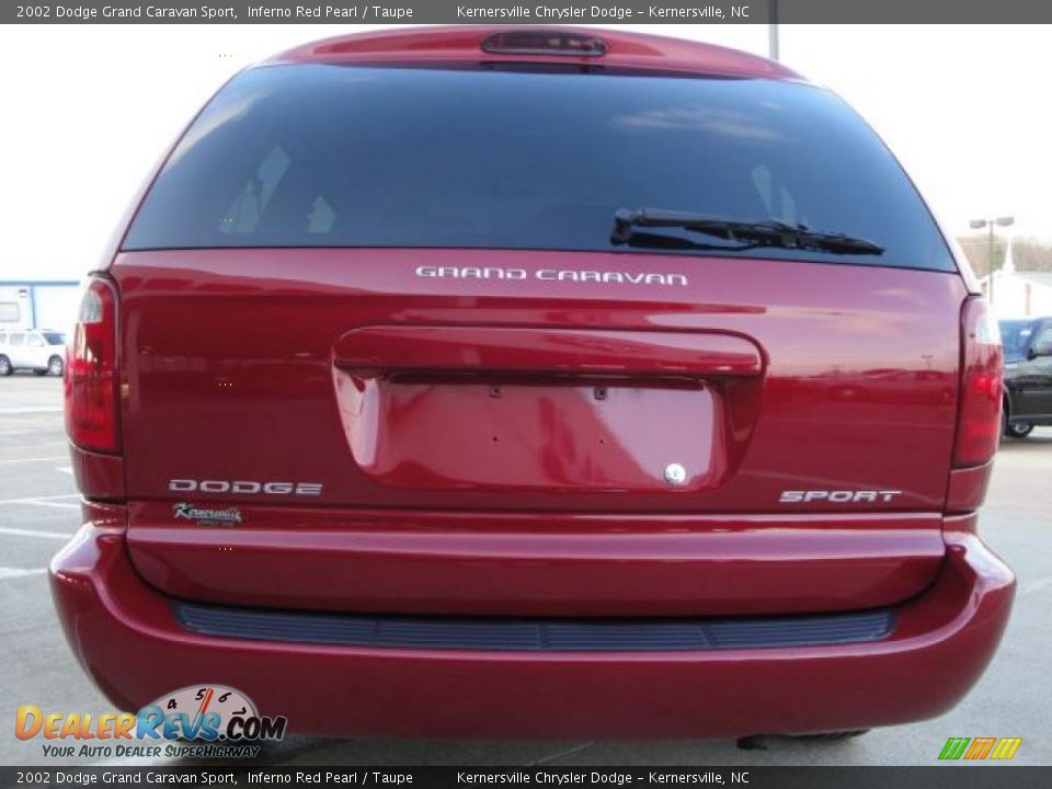 2002 Dodge Grand Caravan Sport Inferno Red Pearl / Taupe Photo #4