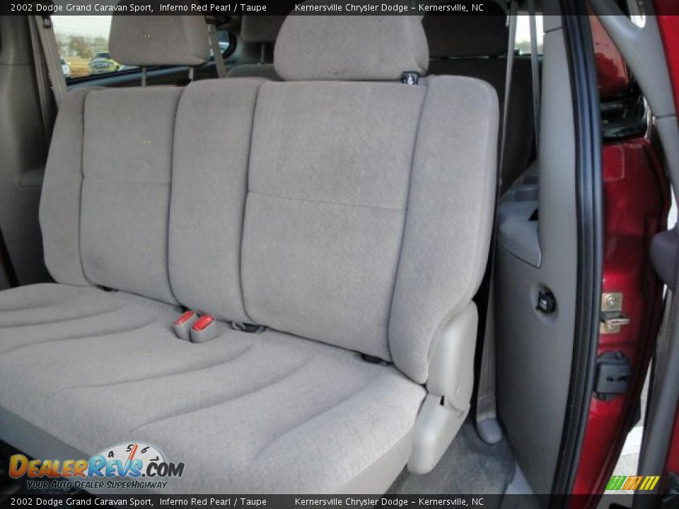 2002 Dodge Grand Caravan Sport Inferno Red Pearl / Taupe Photo #11