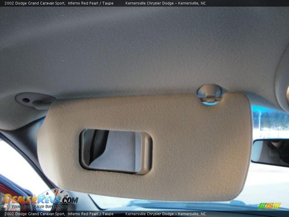 2002 Dodge Grand Caravan Sport Inferno Red Pearl / Taupe Photo #23