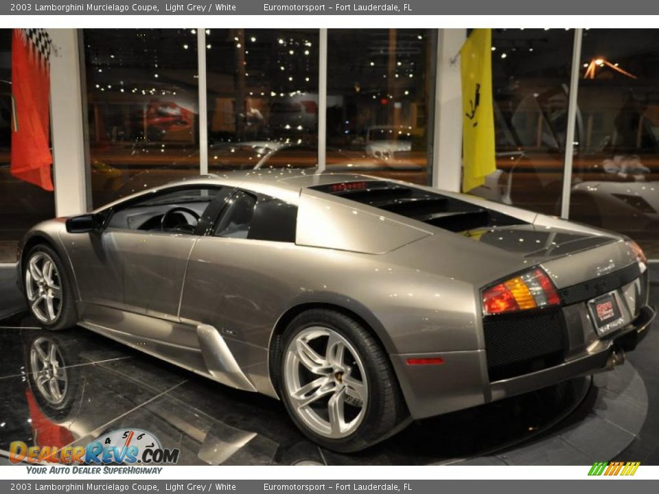 2003 Lamborghini Murcielago Coupe Light Grey / White Photo #4