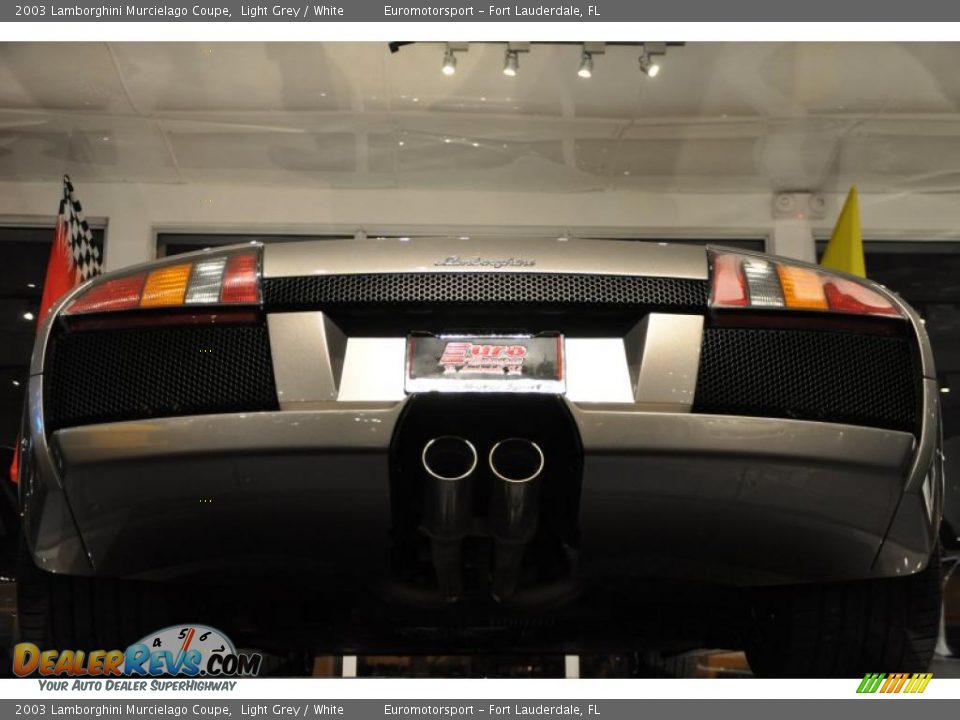 2003 Lamborghini Murcielago Coupe Light Grey / White Photo #13