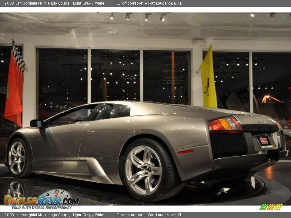 2003 Lamborghini Murcielago Coupe Light Grey / White Photo #14