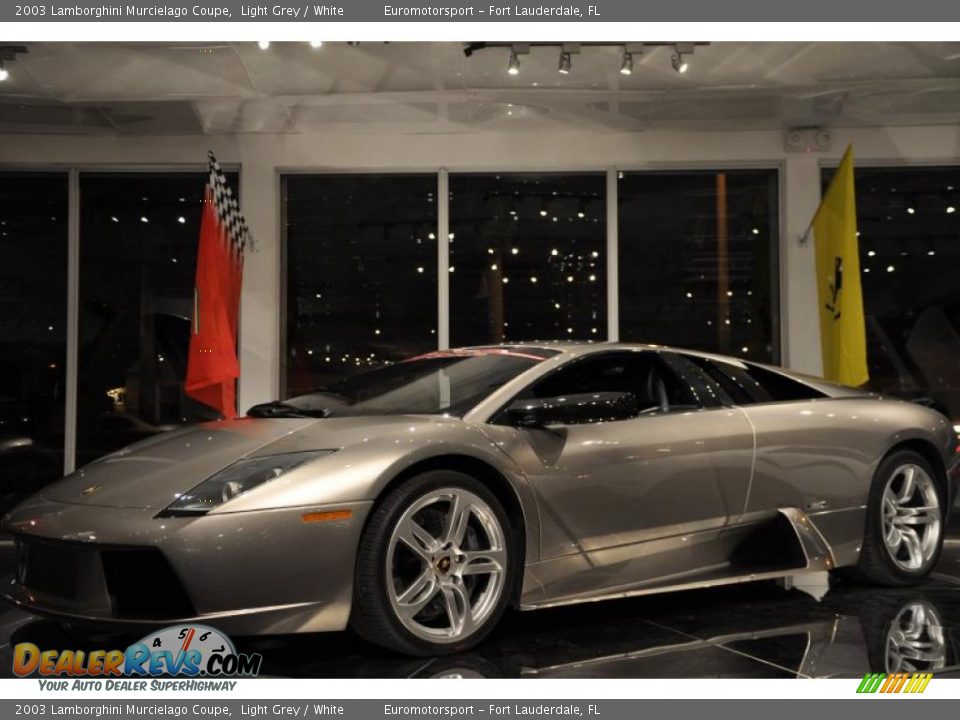 2003 Lamborghini Murcielago Coupe Light Grey / White Photo #24