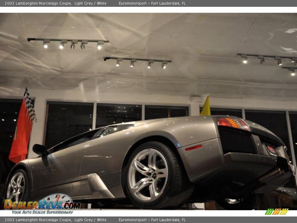 2003 Lamborghini Murcielago Coupe Light Grey / White Photo #34