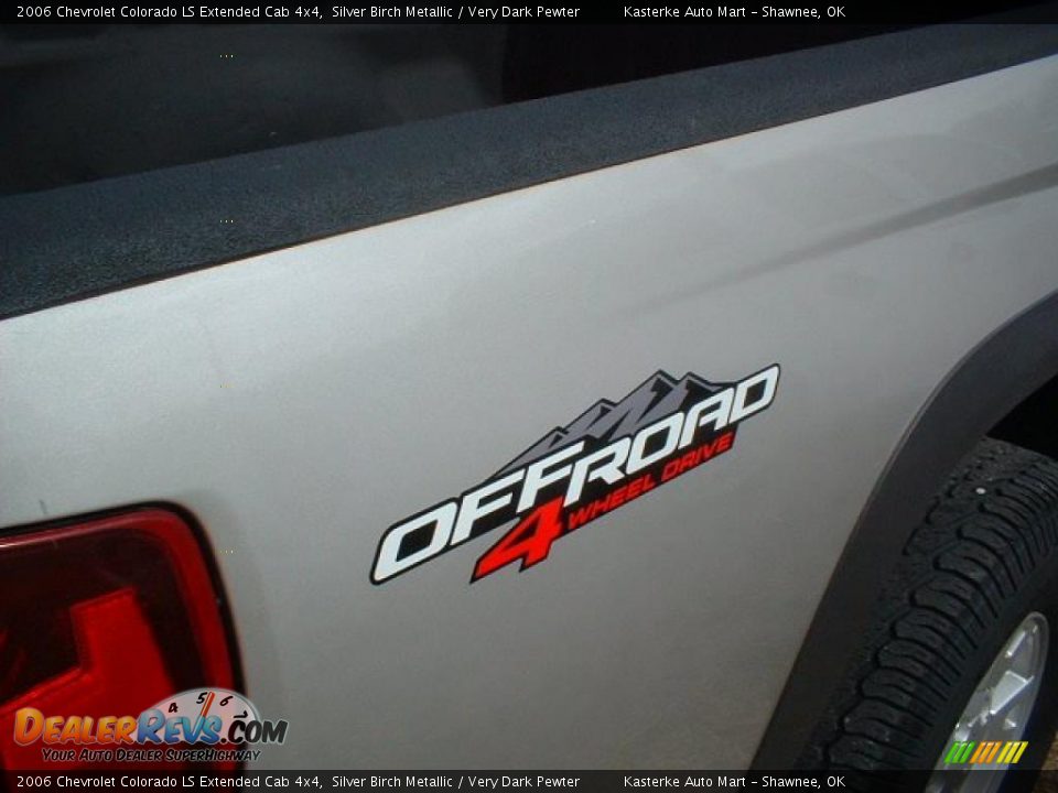 2006 Chevrolet Colorado LS Extended Cab 4x4 Silver Birch Metallic / Very Dark Pewter Photo #5
