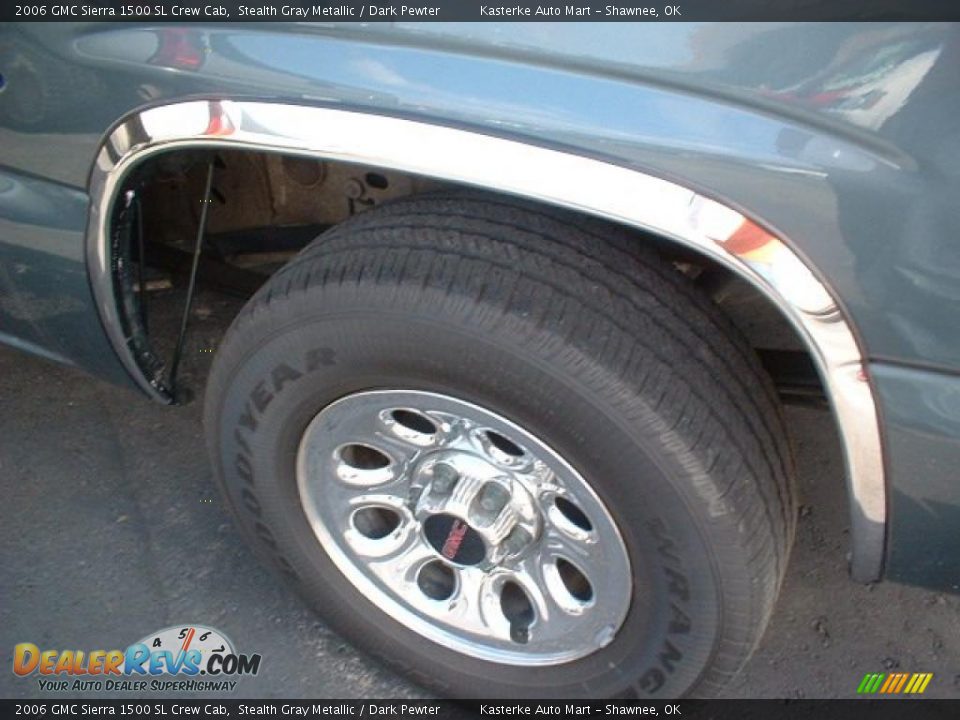 2006 GMC Sierra 1500 SL Crew Cab Stealth Gray Metallic / Dark Pewter Photo #6