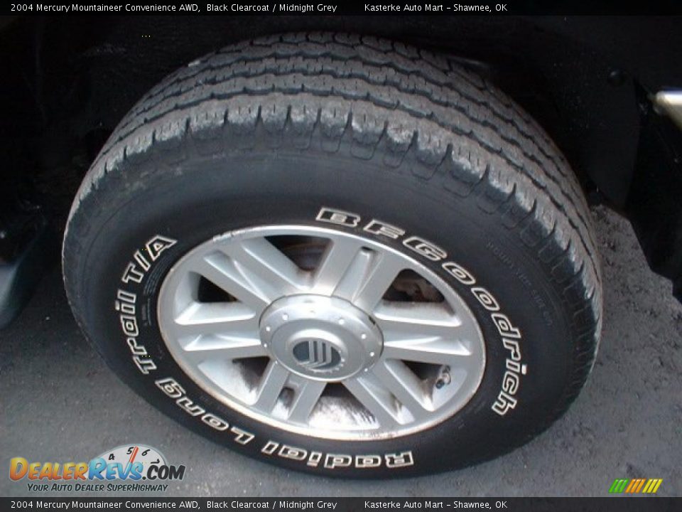 2004 Mercury Mountaineer Convenience AWD Black Clearcoat / Midnight Grey Photo #6
