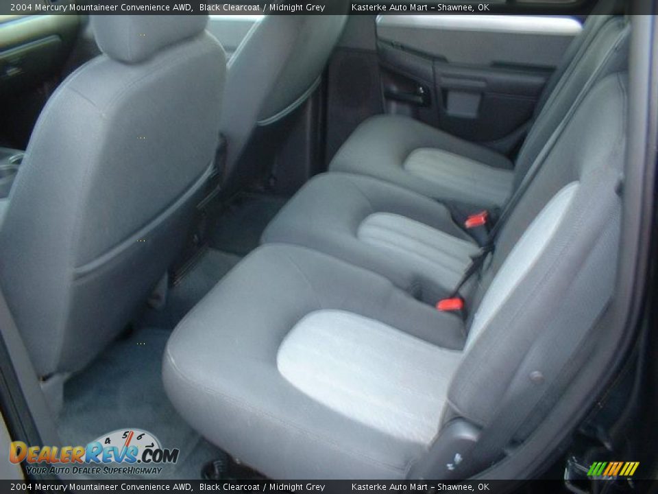 2004 Mercury Mountaineer Convenience AWD Black Clearcoat / Midnight Grey Photo #9