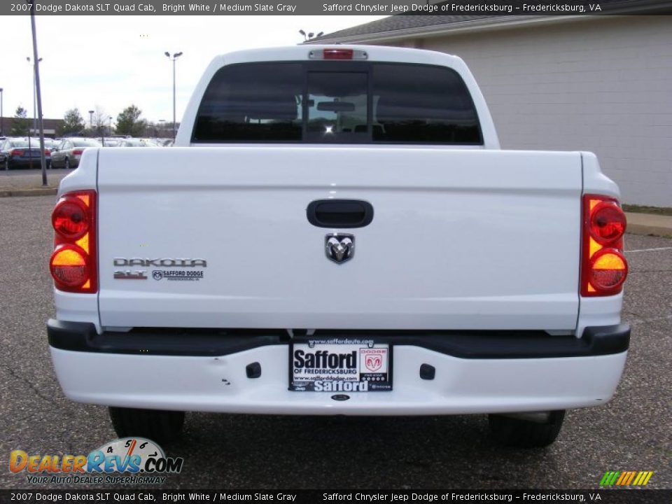 2007 Dodge Dakota SLT Quad Cab Bright White / Medium Slate Gray Photo #6