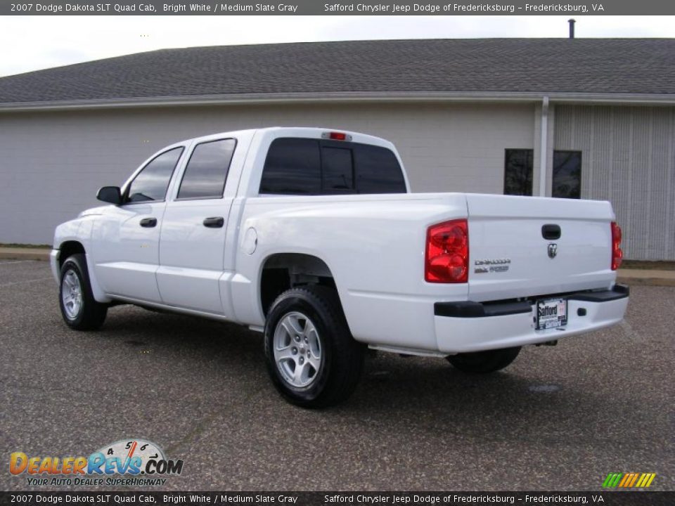 2007 Dodge Dakota SLT Quad Cab Bright White / Medium Slate Gray Photo #7