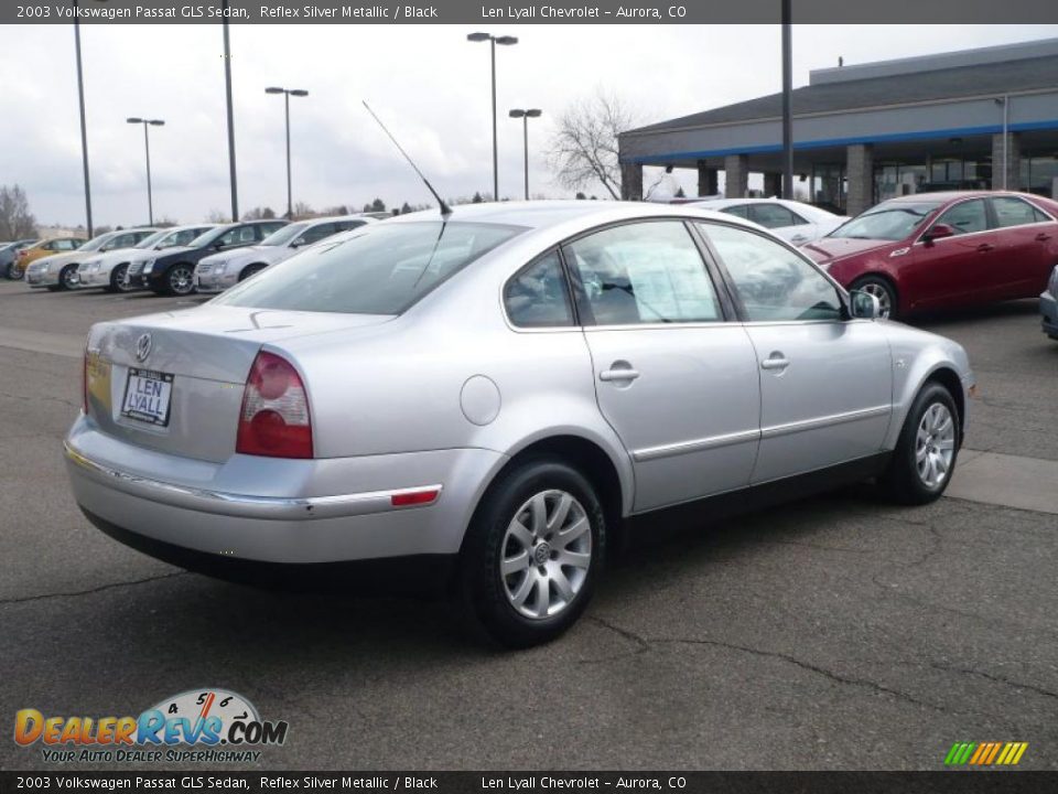 2003 Volkswagen Passat GLS Sedan Reflex Silver Metallic / Black Photo #6