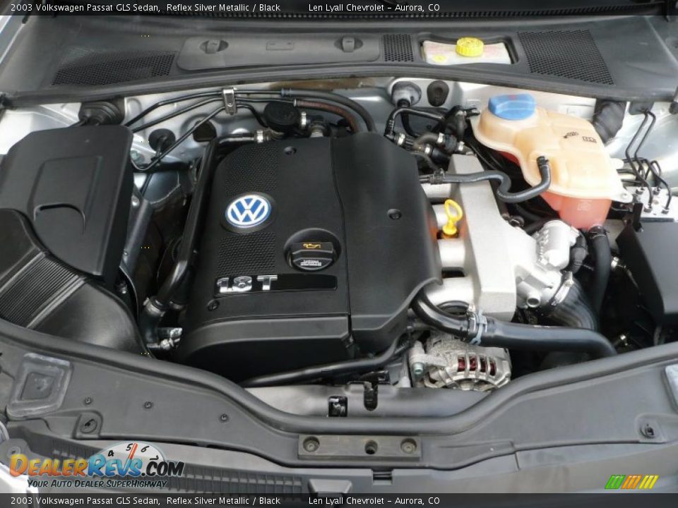 2003 Volkswagen Passat GLS Sedan Reflex Silver Metallic / Black Photo #18