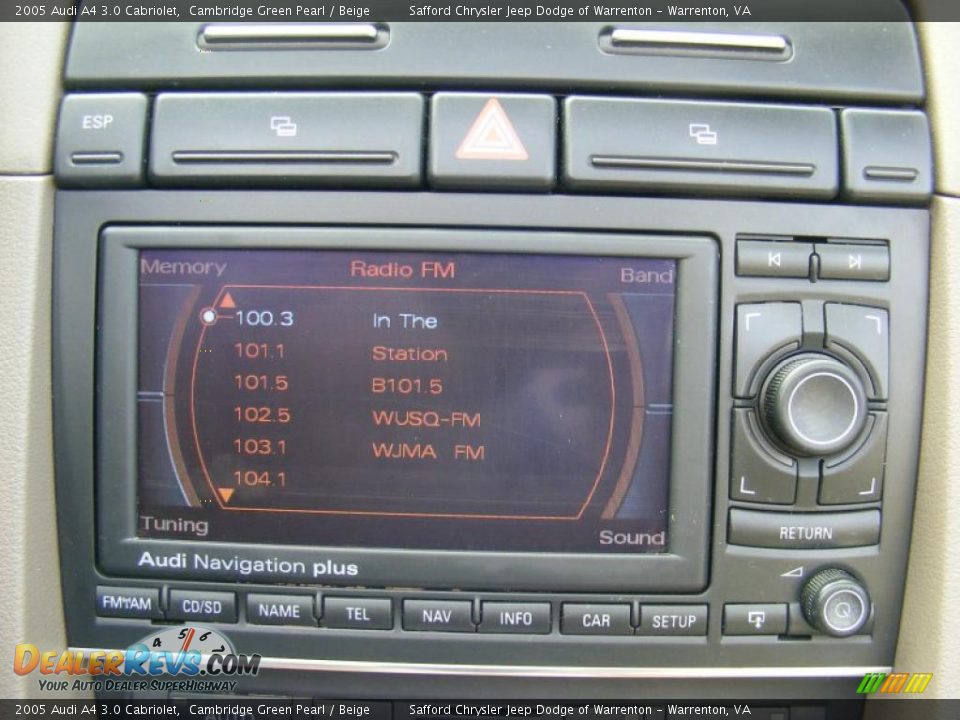 2005 Audi A4 3.0 Cabriolet Cambridge Green Pearl / Beige Photo #23