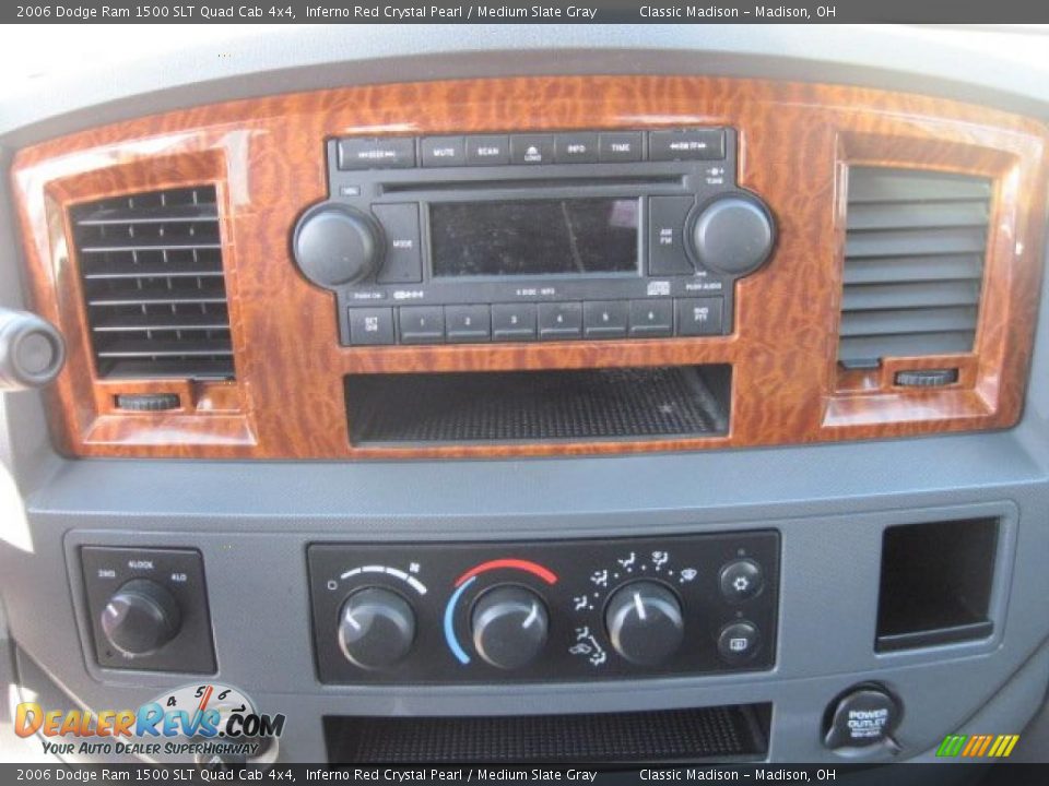 2006 Dodge Ram 1500 SLT Quad Cab 4x4 Inferno Red Crystal Pearl / Medium Slate Gray Photo #21