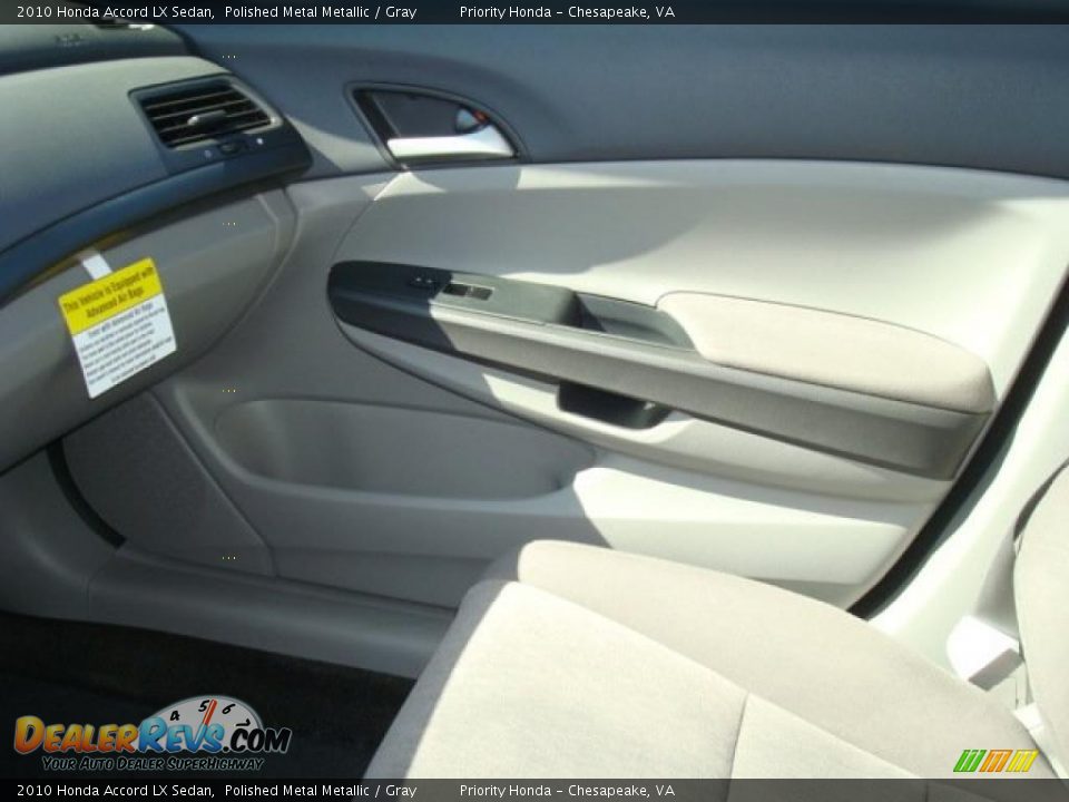 2010 Honda Accord LX Sedan Polished Metal Metallic / Gray Photo #16