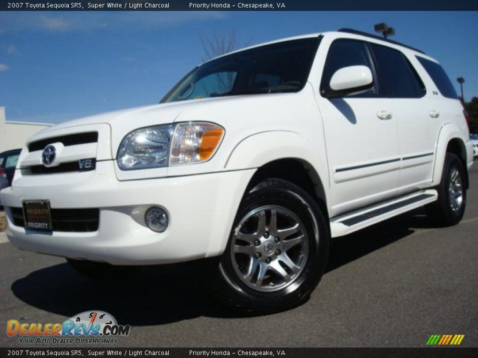 2007 Toyota Sequoia SR5 Super White / Light Charcoal Photo #2
