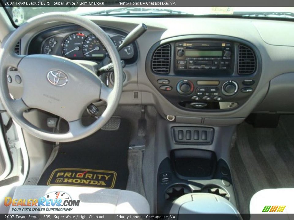 2007 Toyota Sequoia SR5 Super White / Light Charcoal Photo #17