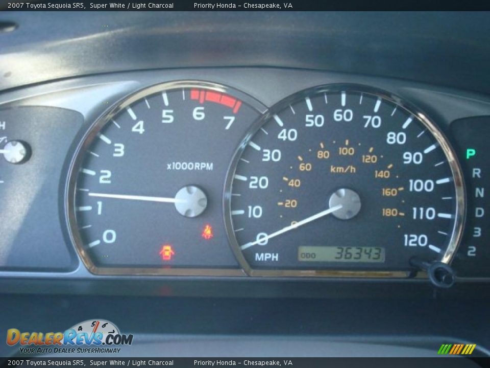 2007 Toyota Sequoia SR5 Super White / Light Charcoal Photo #23