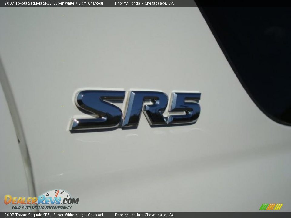 2007 Toyota Sequoia SR5 Super White / Light Charcoal Photo #30