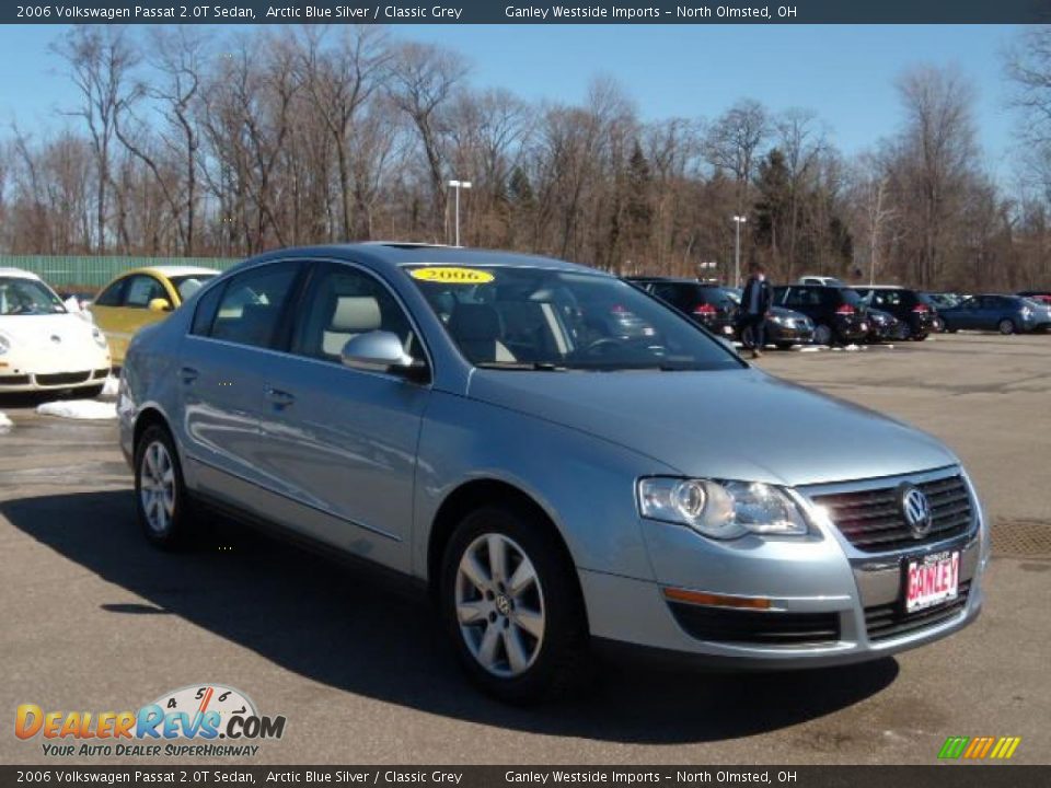 2006 Volkswagen Passat 2.0T Sedan Arctic Blue Silver / Classic Grey Photo #8