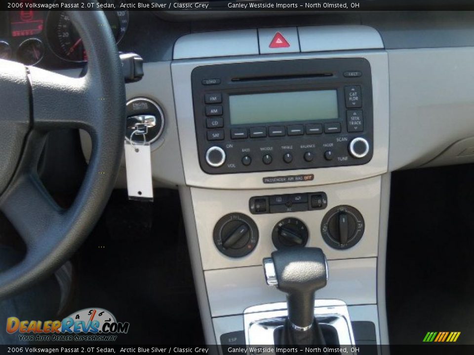 2006 Volkswagen Passat 2.0T Sedan Arctic Blue Silver / Classic Grey Photo #18