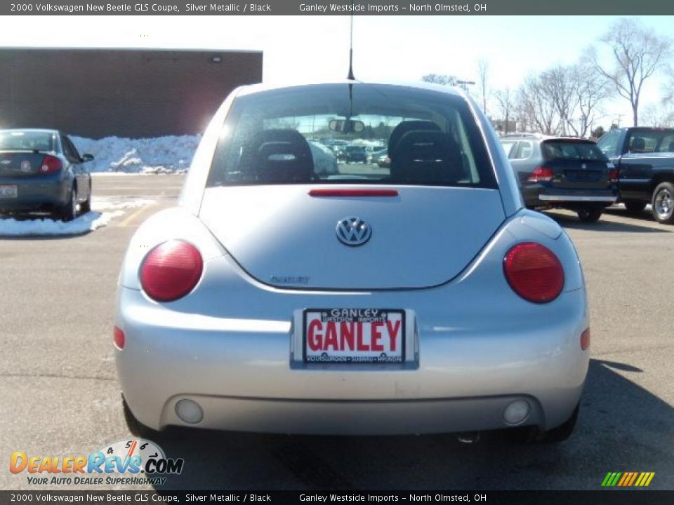 2000 Volkswagen New Beetle GLS Coupe Silver Metallic / Black Photo #4
